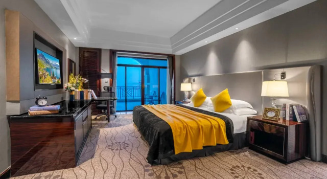 Kaiping Jade Bay Funyard Phoenix Hotel
