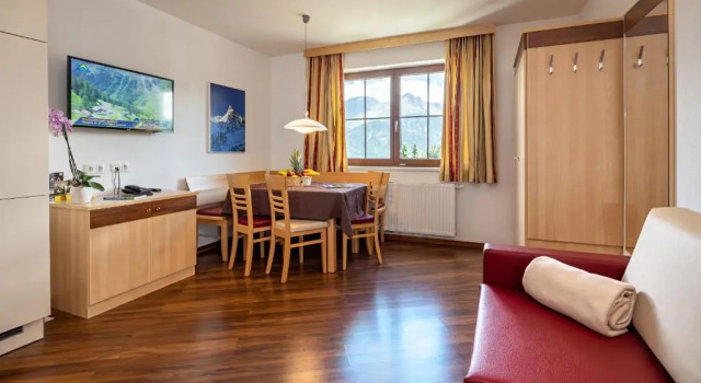 Апартаменты с 2 комнатами Apart-Hotel Aurora Fiss