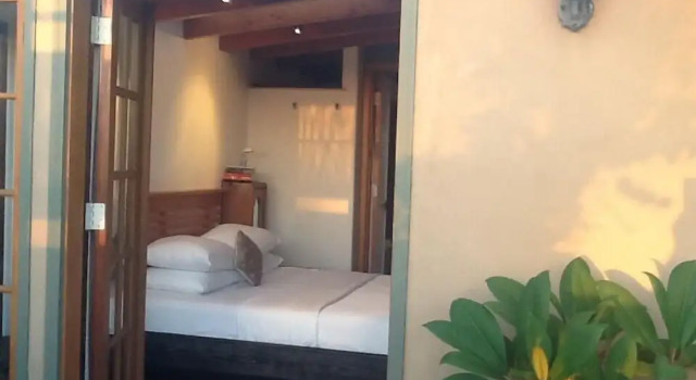 Двухместный люкс с 2 комнатами с видом на океан Secret Garden Inn