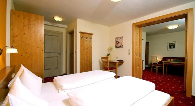Люкс Hotel Maximilian