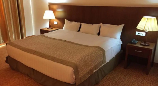 Hocine Hotel Restaurant and Spa