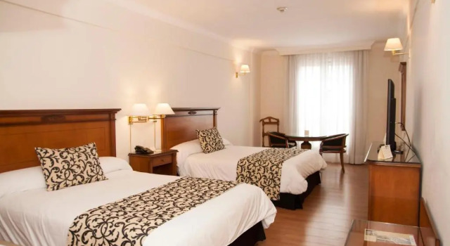 Трёхместный номер Superior Scala Hotel Buenos Aires