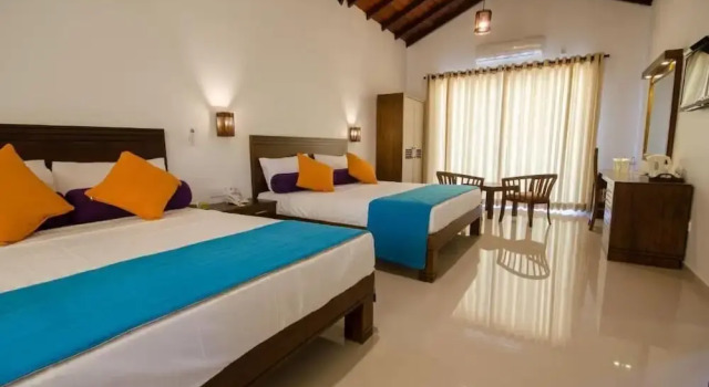 Четырёхместный номер Deluxe с 2 комнатами с балконом и с видом на реку Okwin Resort