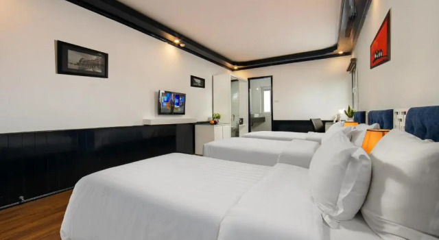 Трёхместный номер Deluxe Hanoi Solo Hostel