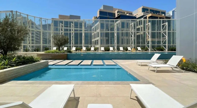 Апартаменты Silkhaus Canal Views Gorgeous 1BR Pool Access