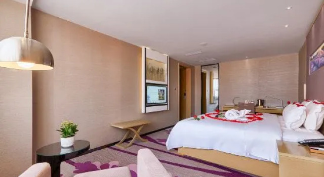 Люкс Superior Lavande Hotel Guangzhou Dong Xiao Nan Metro Branch
