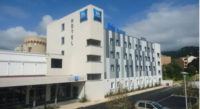 Номер Standard ibis budget Ajaccio
