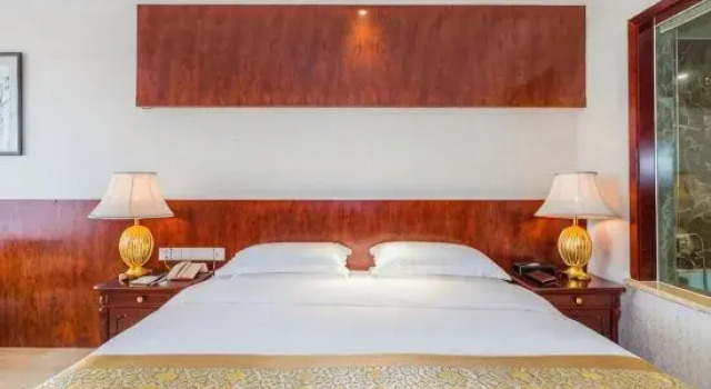 Двухместный номер Superior Linhai Double Dove Peace International Hotel