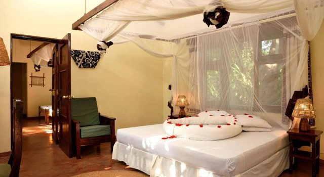 Moivaro Coffee Plantation Lodge, Prenota Hotel Nkoanrua Arusha National Park