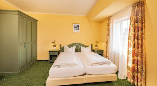 Двухместный номер Standard c 1 комнатой Hotel Herzog Georg