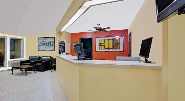 Super 8 by Wyndham Rock Port MO, Réserver Auberge Rock Port États-Unis