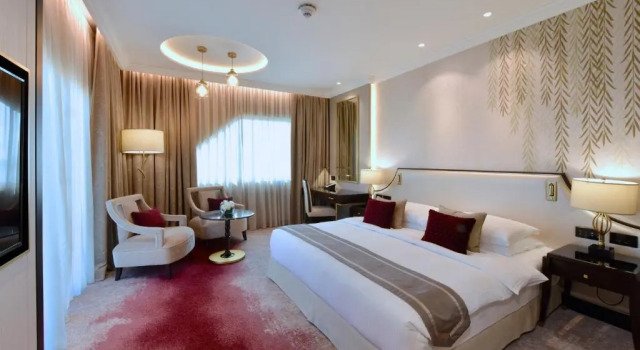 Двухместный номер Superior с видом на залив Mövenpick Hotel Bahrain