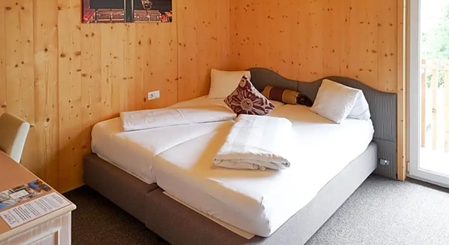 Falken Horst Lienz, Rezerwuj Hotel Hotele w Lienz Dolomites z parkingiem, Parking