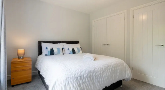 Field View 5-bed House - Free Parking, Rezervasyon Tatil Evi Merseyside villalar, Villa