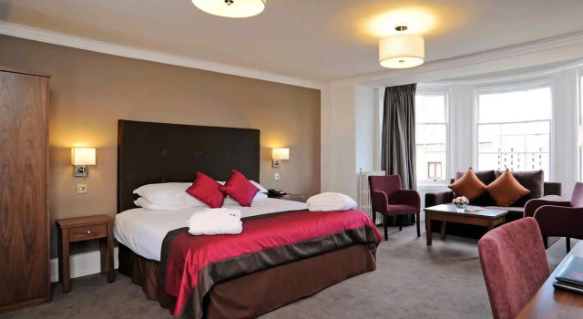Номер Privilege Mercure Southampton Centre Dolphin Hotel