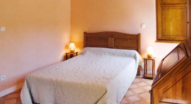 Le Grenouillet (PSS200), Book Hotel Hoteller i Proissans med parkering, Parkering