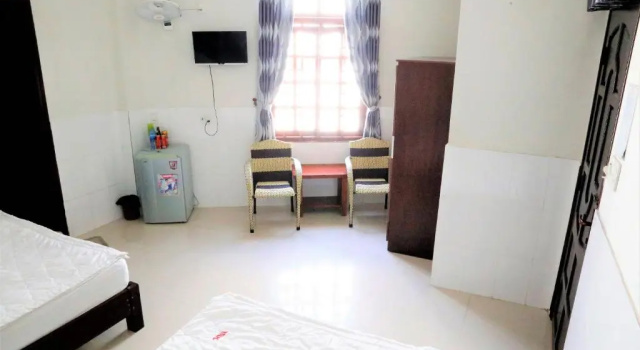 Четырёхместный номер Standard Minh Hung Hotel