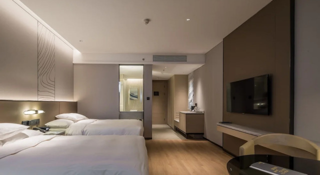 Четырёхместный номер Deluxe Courtyard by Marriott Changchun