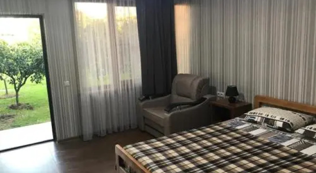 Mini-Hotel Machara, Varaa Hotelli Suhumi Abhasia