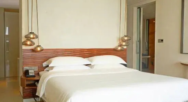 Люкс Silver Sands Hotel By RìChū