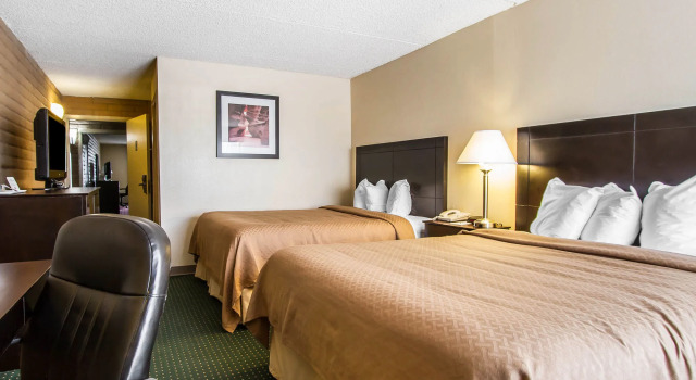 Quality Inn Sierra Vista, Забронировать Отель Отели Сьерра-Виста с парковкой, Парковка