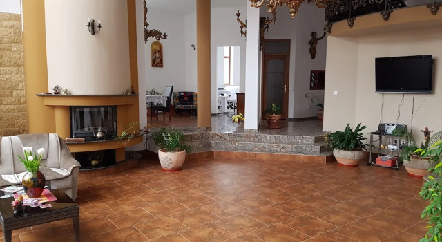 Liz Residence, Buchen Sie Hotel Piteşti 