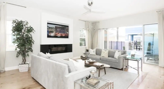 Five Suites Luxury Home RE1492