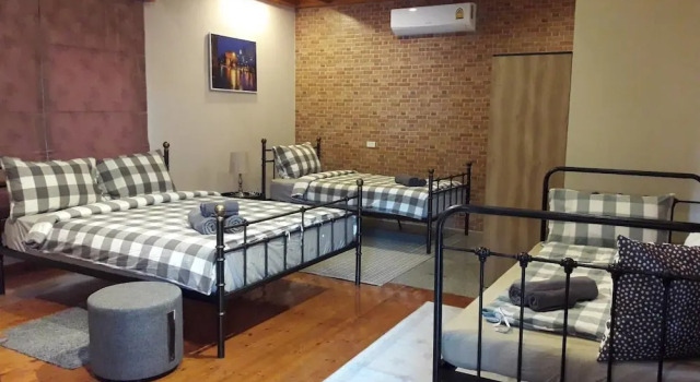Семейная вилла с 4 комнатами с балконом и с видом на сад Villa Pituk Bonanza Khao Yai