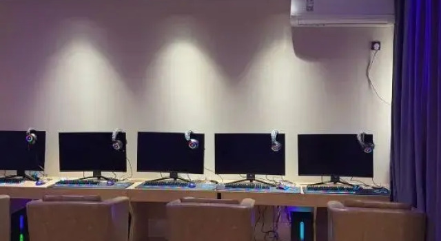 Люкс Xiweierke E-sports Homestay