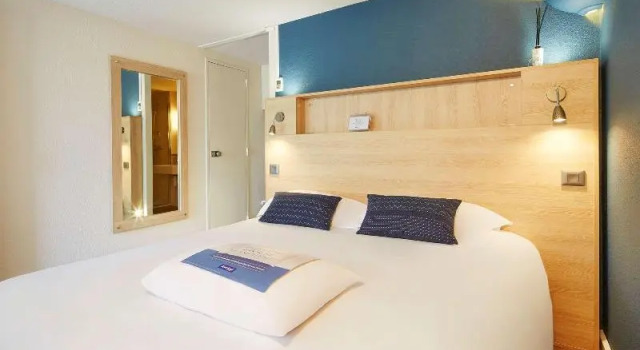 Номер Standard Kyriad Digne-Les-Bains