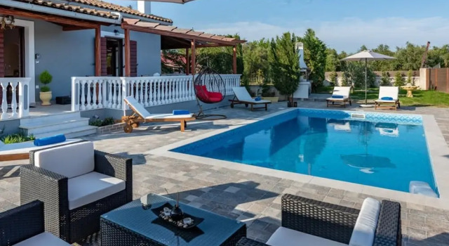 Villa Rose With Private Pool, Buchen Sie Villa Vanato Zakynthos
