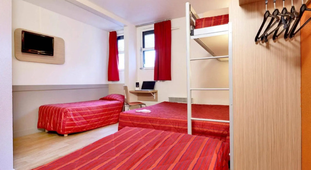 Hotel Premiere Classe Marne La Vallee - Saint Thibault Des Vignes