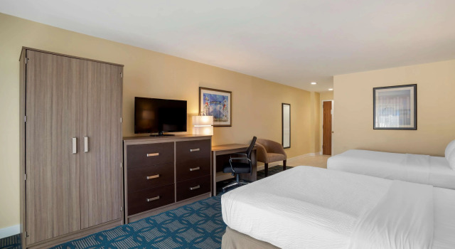 Best Western Plus Ocean City, Забронировать Отель Отели Оушен-Сити с завтраком, рядом с Бар Seacrets, Завтраки