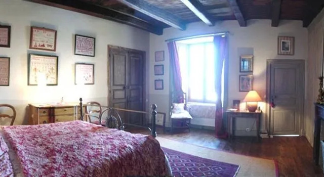 Château de Bessonies, Book Hotel Bessonies 