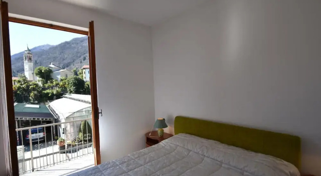 Коттедж с балконом Spacious Retreat in Cannero