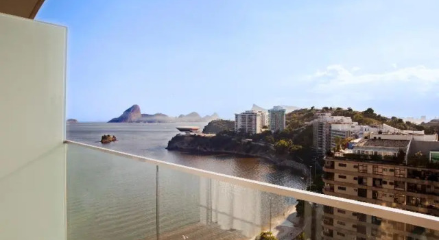 Одноместный номер Superior с балконом и с видом на море H Niteroi Hotel
