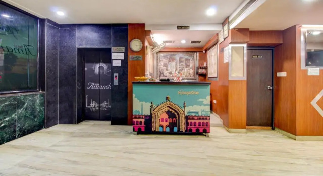 Hotel Amanda, Забронировать Отель Отели Гомти Нагара с парковкой, Парковка