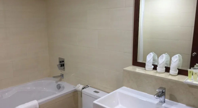 Двухместный номер Deluxe с балконом Hotel De La Renaissance