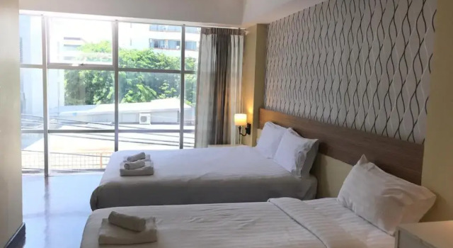 Трёхместный номер Deluxe Snooze Hotel Thonglor Bangkok