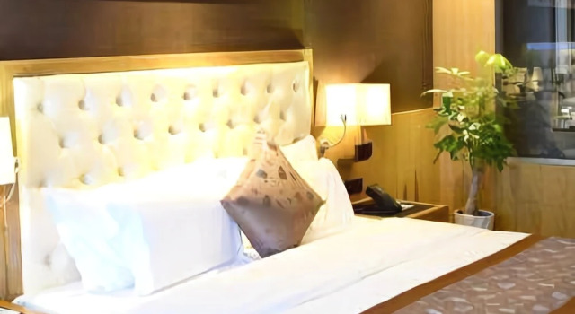 Lvcheng Zhongzhou International Hotel, Book Hotel Zhengzhou Henan