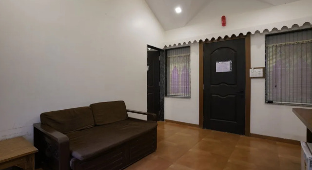 Вилла с балконом Siddhant Hill Resort