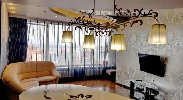 Апартаменты с 2 комнатами с балконом и с видом на реку Best Apartments in Most City, River View