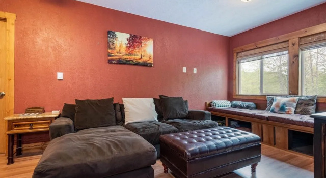 Cottage at Slope's Edge, Buchen Sie Ferienhaus Hotels in Maryland mit Parkplatz, Parkplätze