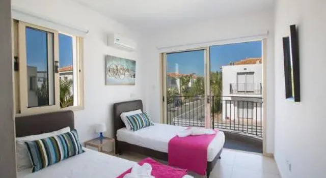 Imagine Your Family Renting a Luxury Holiday Villa Close To Protaras’ Main Attractions, Protaras Villa 1291, Rezervovat Vila Chaty v Protaras, poblíž Pernera P Beach, Chalupa