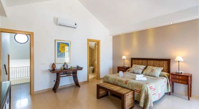 Nerja Paradise Rentals - Villa Cataleya, Prenota Villa Hotel a Axarquía con parcheggio, Parcheggio