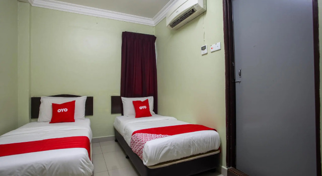 Двухместный номер Deluxe OYO 89549 Casavilla Hotel  Taiping
