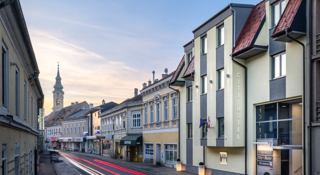 City Hotel Stockerau, Prenota Hotel Hotel a Stockerau con parcheggio, Parcheggio