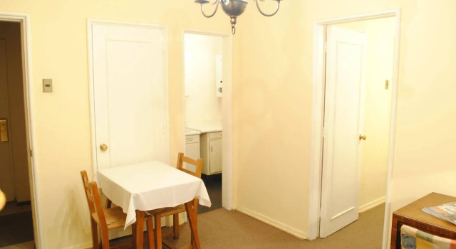 Apart Hotel Carlton House, Забронировать Апарт-отель Апарт-отели Сантьяго, рядом с Муниципальный театр Сантьяго, Апарт-отель