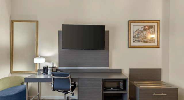 Четырёхместный номер Standard Best Western Jamaica Inn