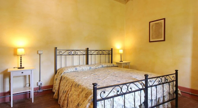 Villa il Leccio, Book Villa Villas in Capannori, Villa